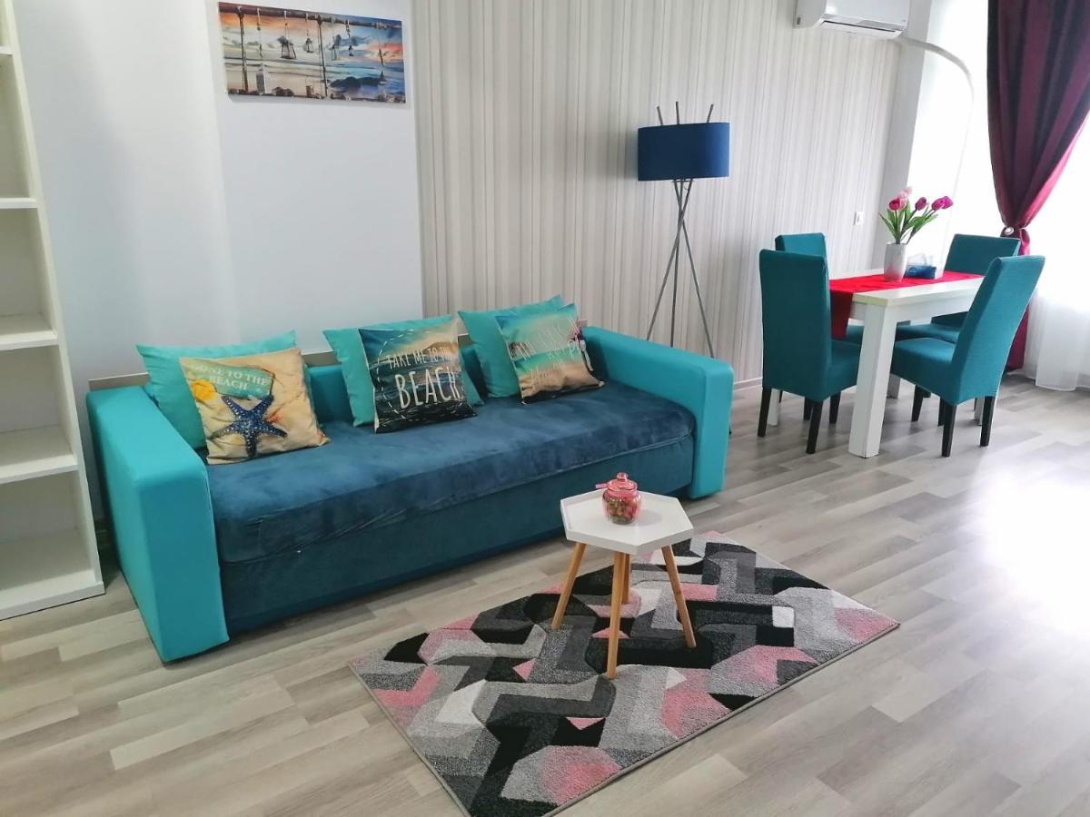 Blue Sky Summerland Apartment Mamaia Luaran gambar