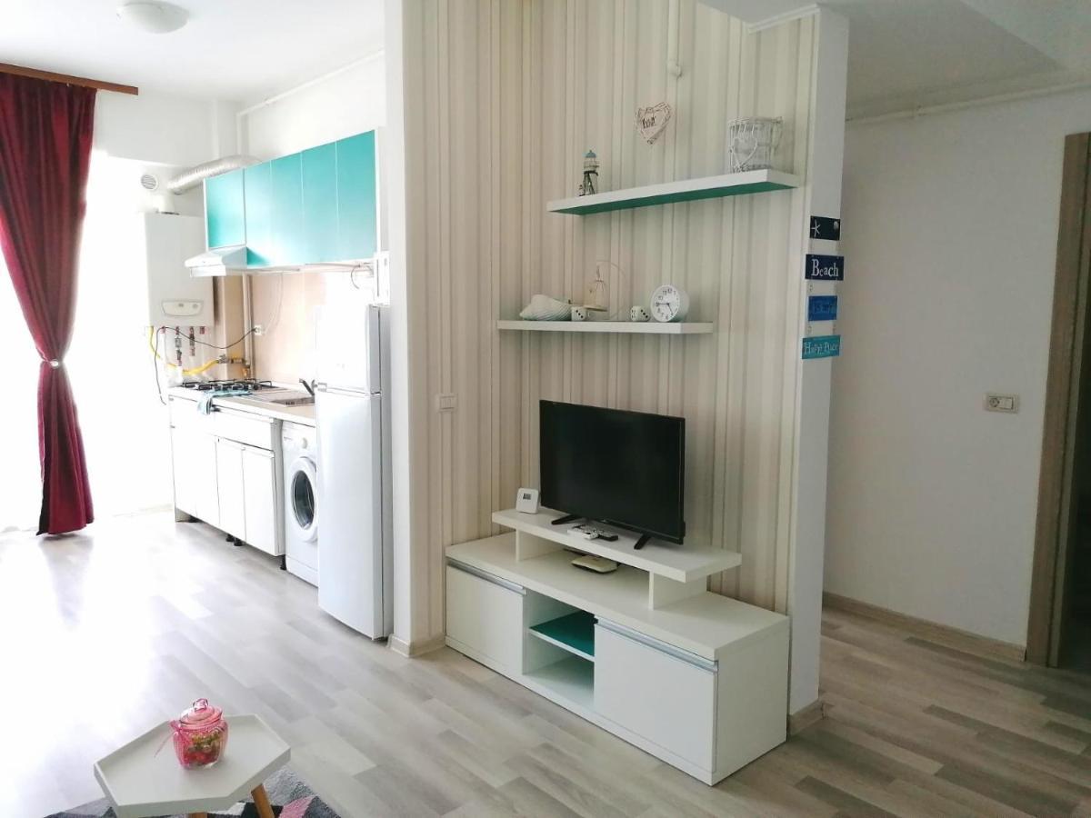 Blue Sky Summerland Apartment Mamaia Luaran gambar